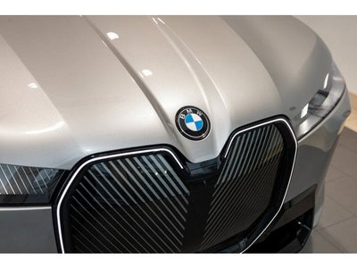 2026 BMW iX xDrive60