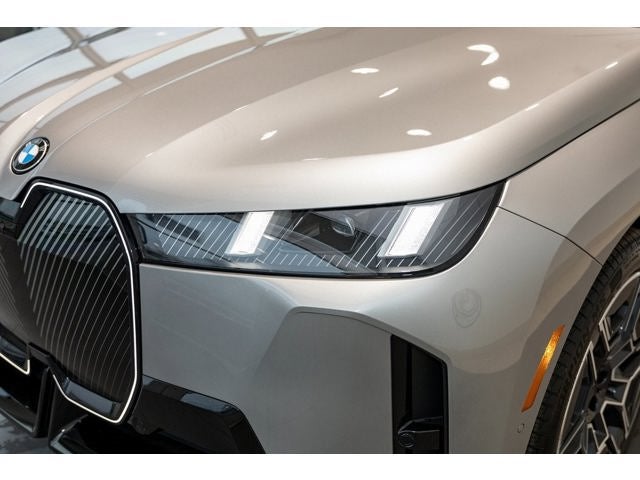 2026 BMW iX xDrive60