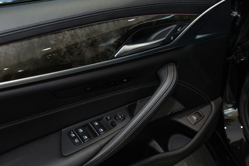 2023 BMW 550i xDrive M550i xDrive