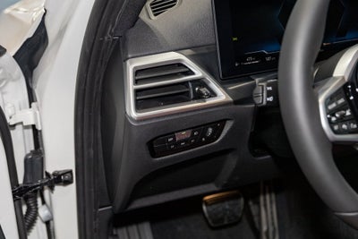 2026 BMW 330i 330i xDrive