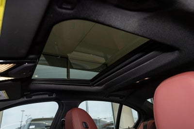 2026 BMW 330i 330i xDrive