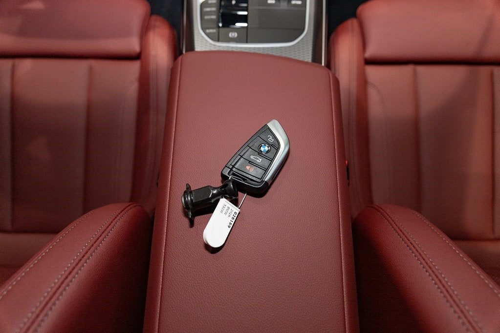 2026 BMW 330i 330i xDrive