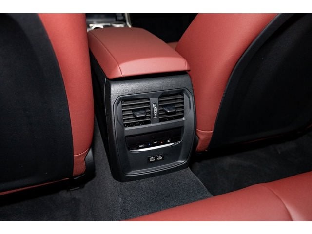 2026 BMW 330i 330i xDrive