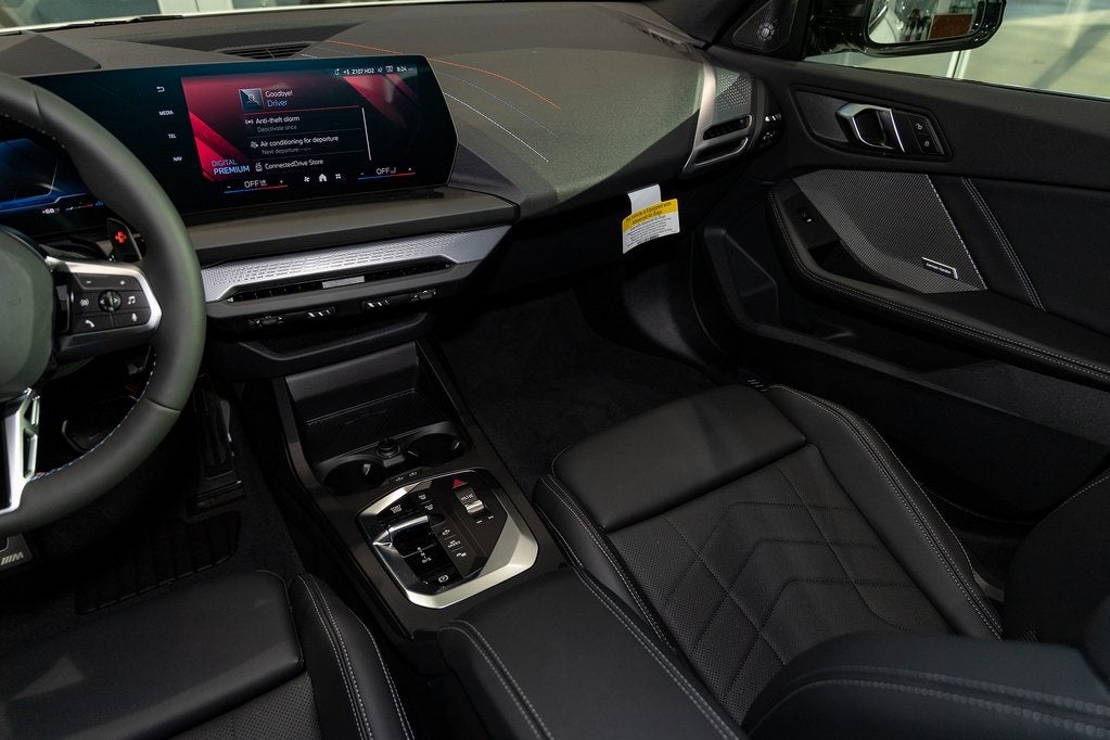 2026 BMW 235i M235i xDrive