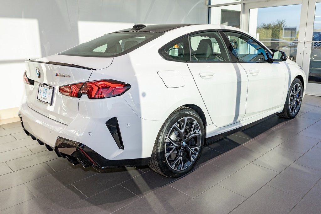 2026 BMW 235i M235i xDrive