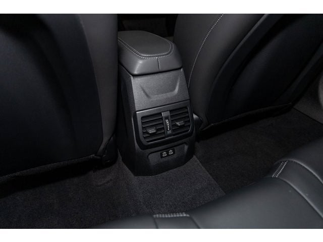 2026 BMW 235i M235i xDrive