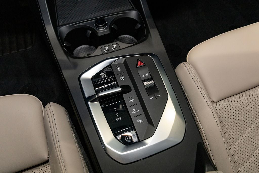 2025 BMW 235i M235i xDrive