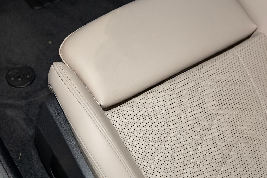 2025 BMW 235i M235i xDrive