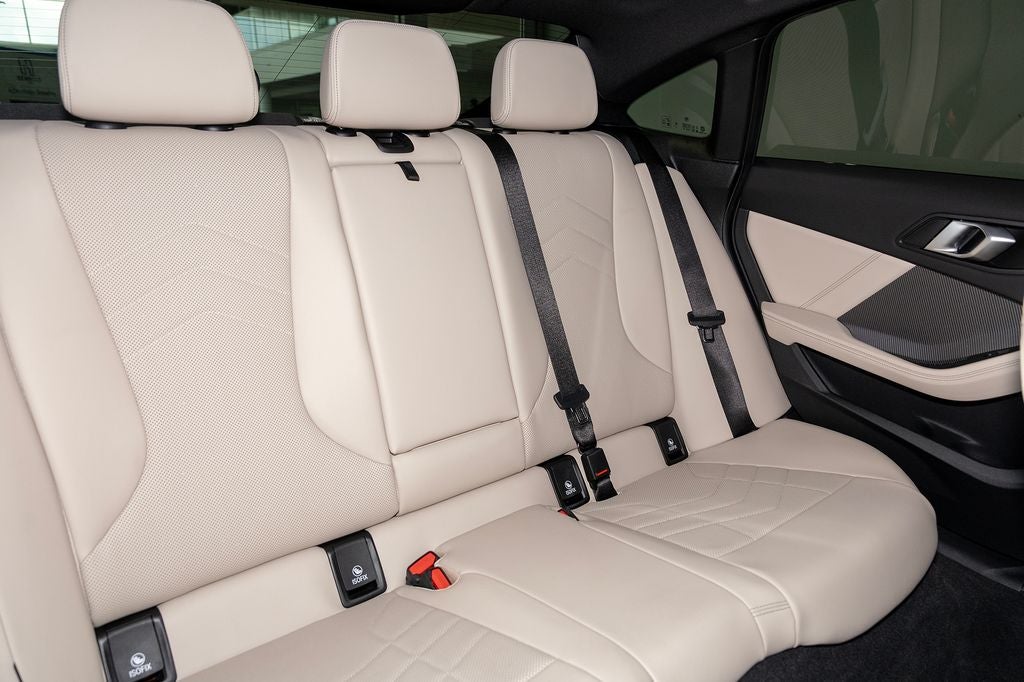 2025 BMW 235i M235i xDrive