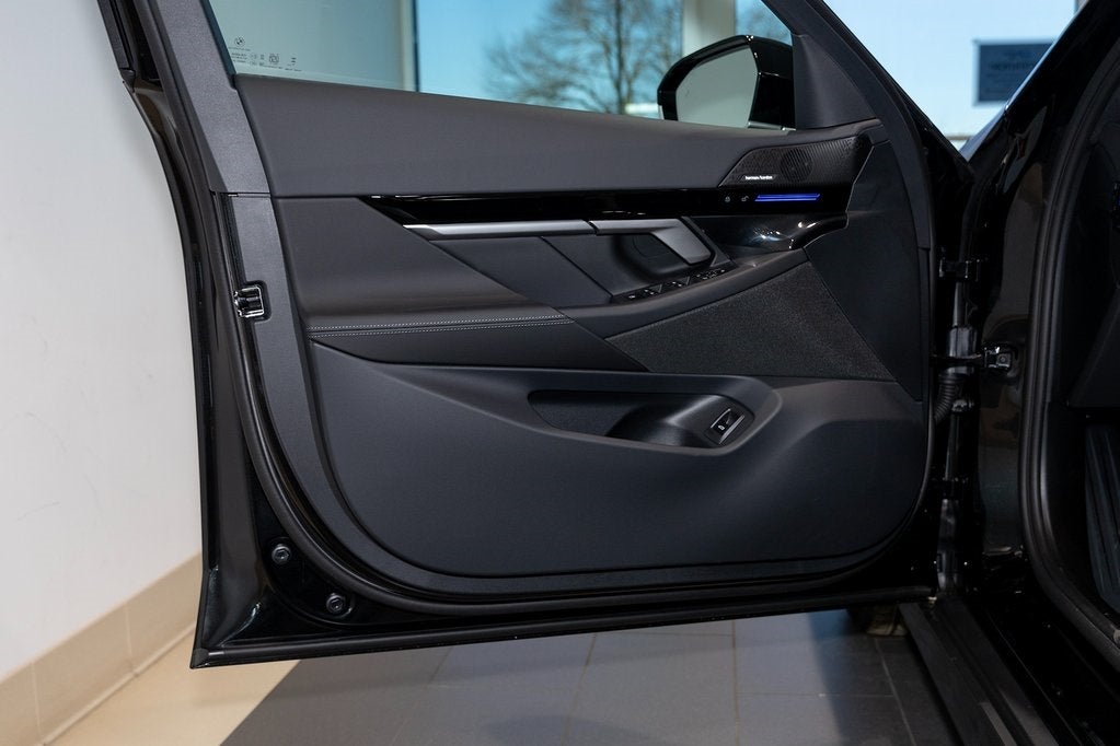 2025 BMW 530i xDrive 530i xDrive