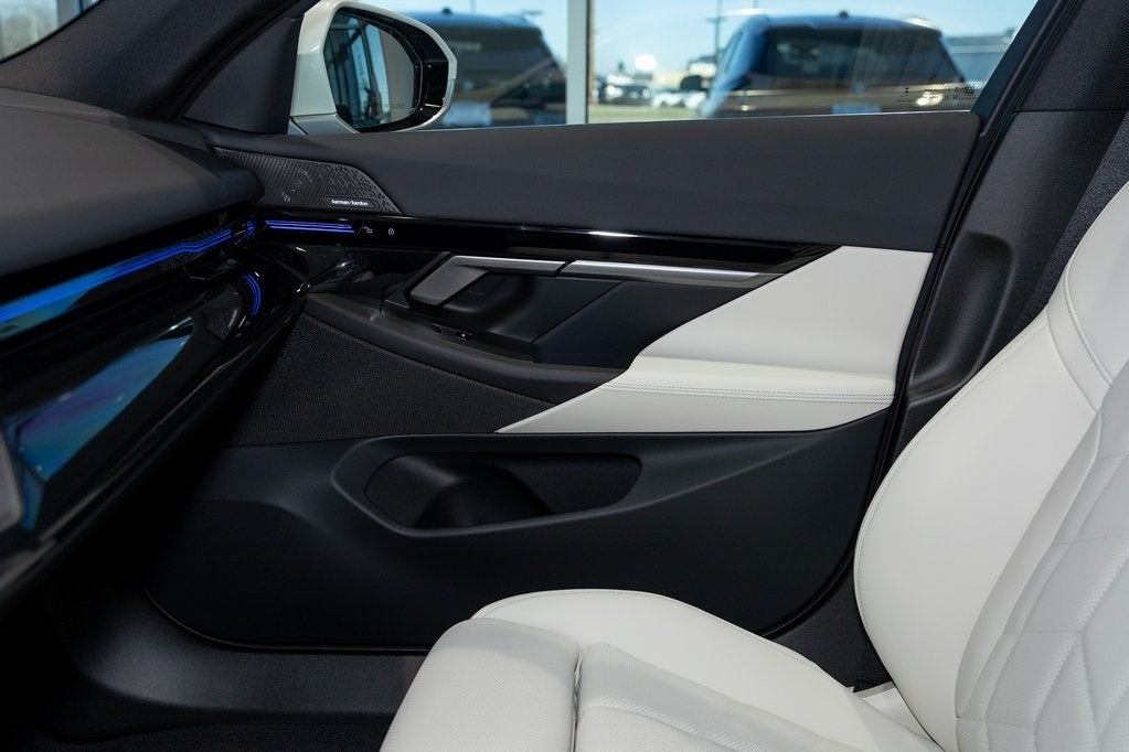 2025 BMW 530i xDrive 530i xDrive