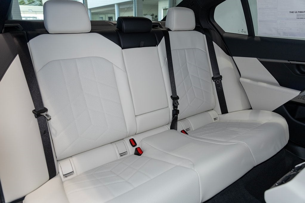 2025 BMW 530i xDrive 530i xDrive