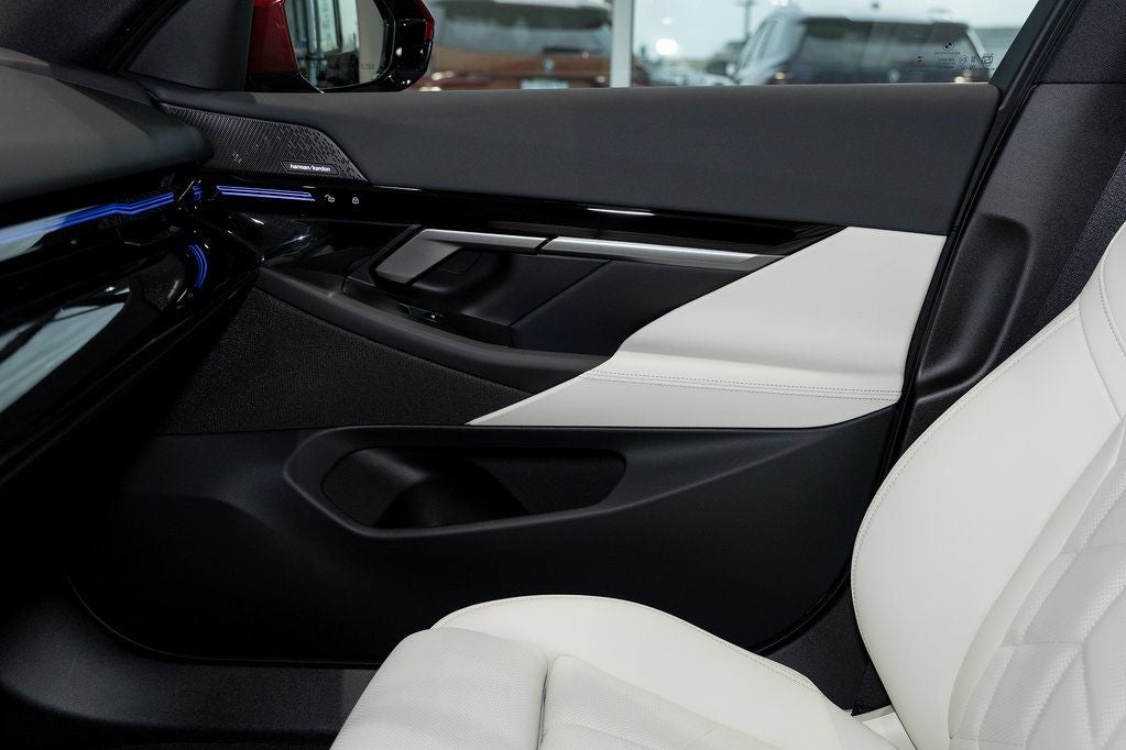 2025 BMW 530i xDrive 530i xDrive