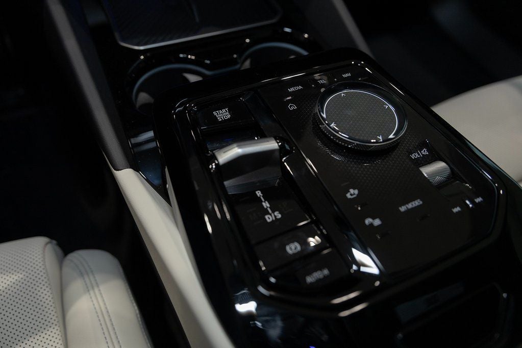 2025 BMW 530i xDrive 530i xDrive