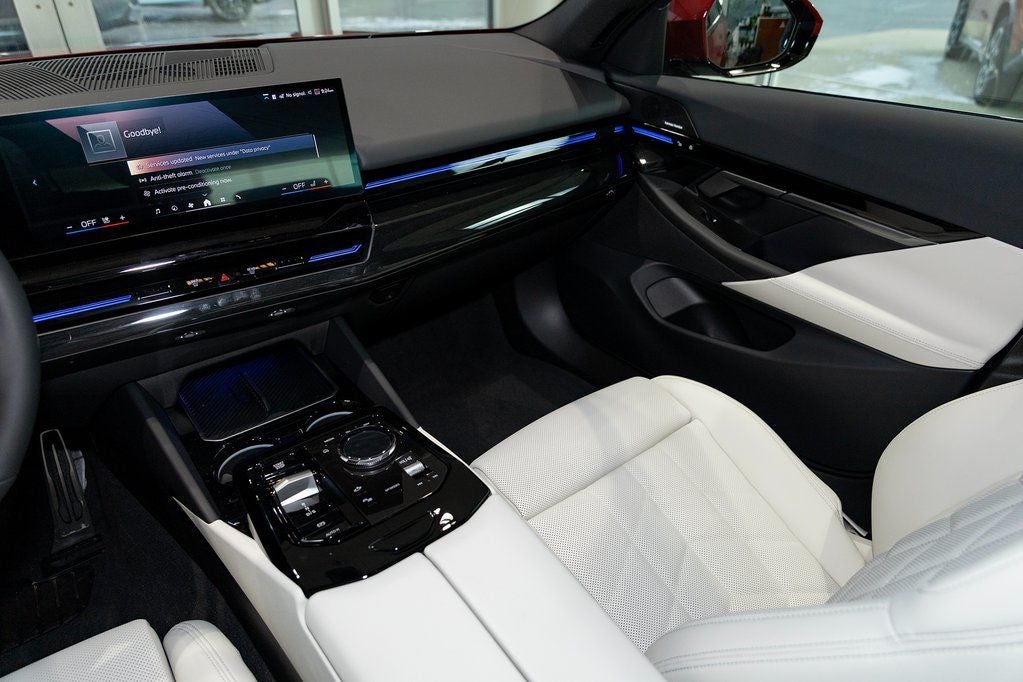 2025 BMW 530i xDrive 530i xDrive