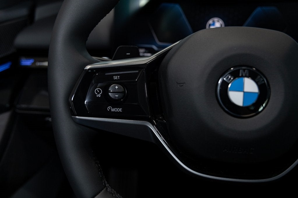 2026 BMW 530i 530i xDrive