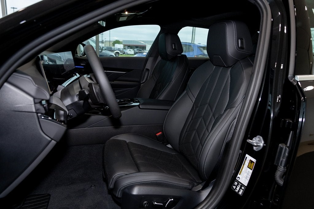 2026 BMW 530i 530i xDrive