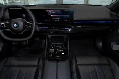 2026 BMW 530i 530i xDrive