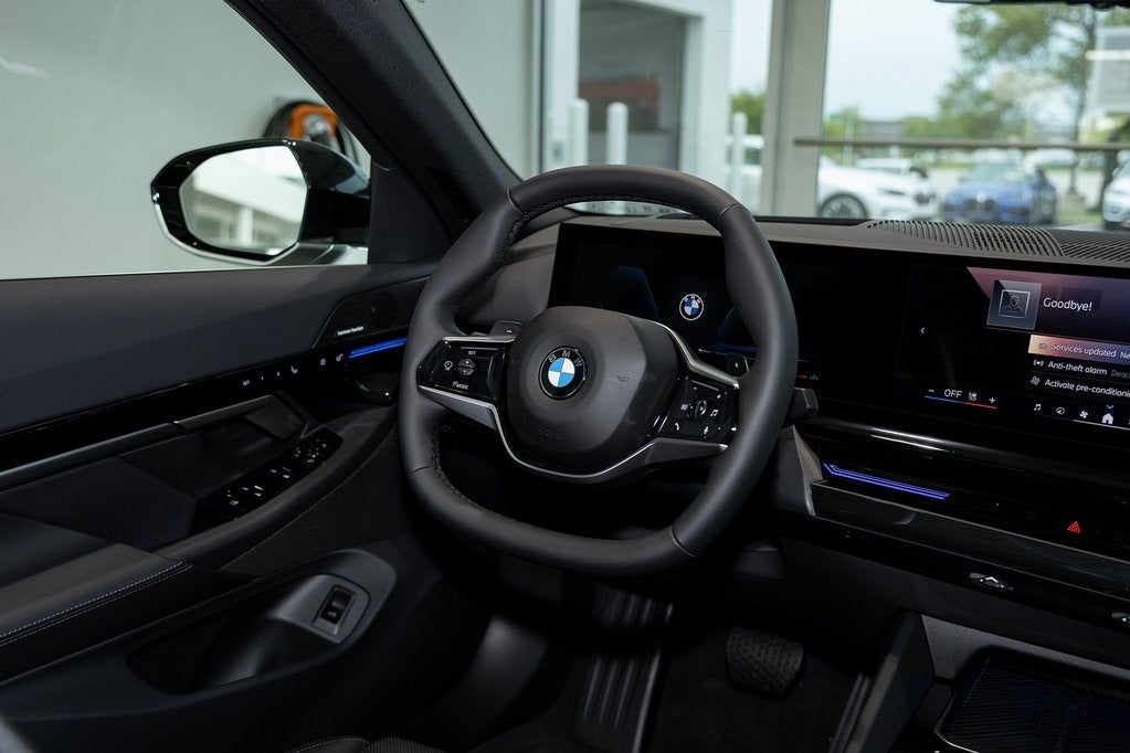 2026 BMW 530i 530i xDrive