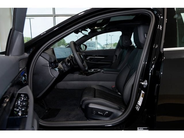 2026 BMW 530i 530i xDrive