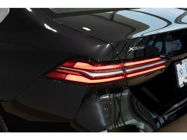 2026 BMW 530i 530i xDrive