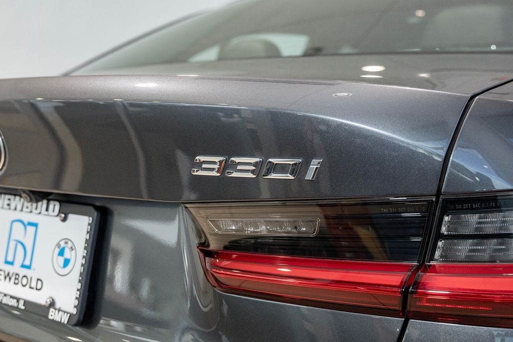 2021 BMW 330i xDrive 330i xDrive