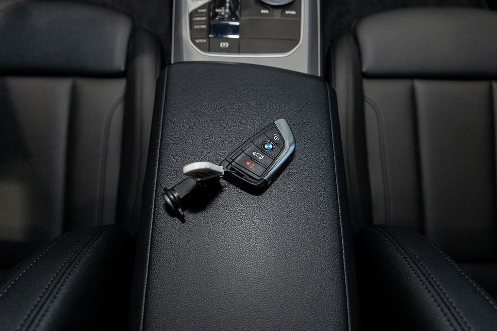 2021 BMW 330i xDrive 330i xDrive
