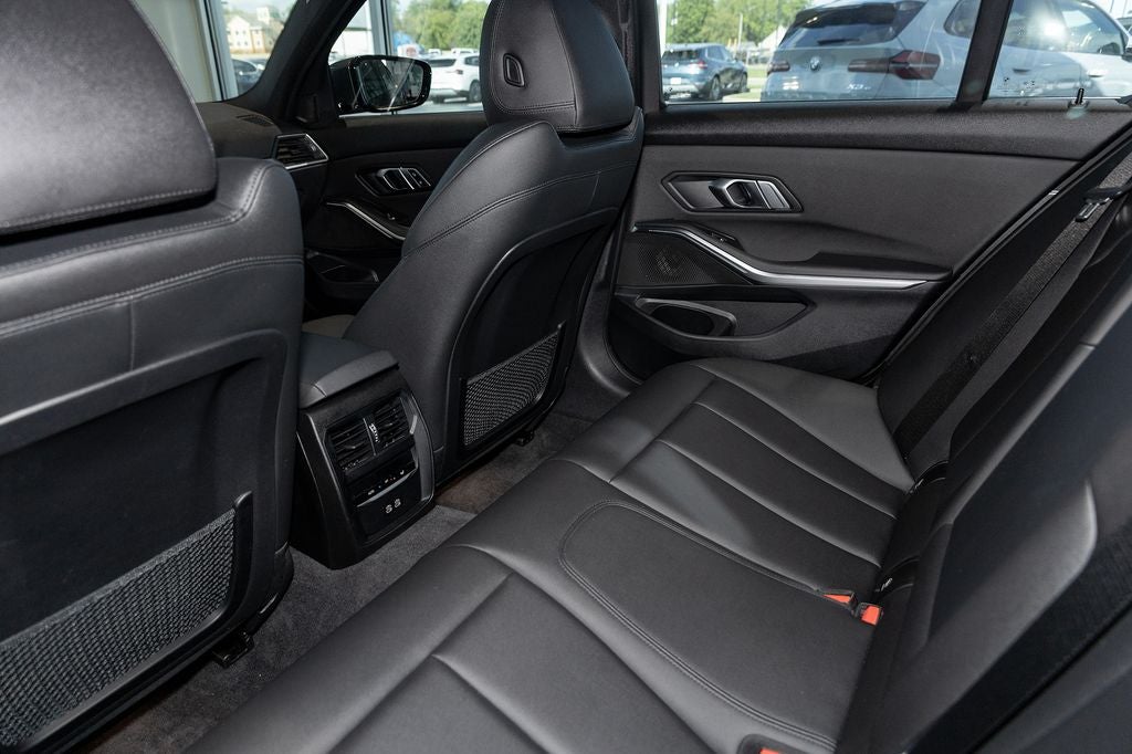 2021 BMW 330i xDrive 330i xDrive