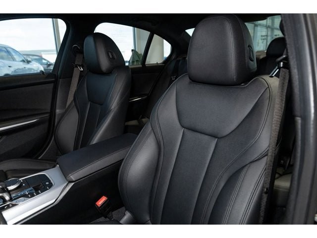 2021 BMW 330i xDrive 330i xDrive
