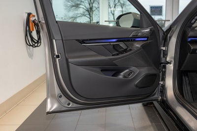 2026 BMW 540i 540i xDrive