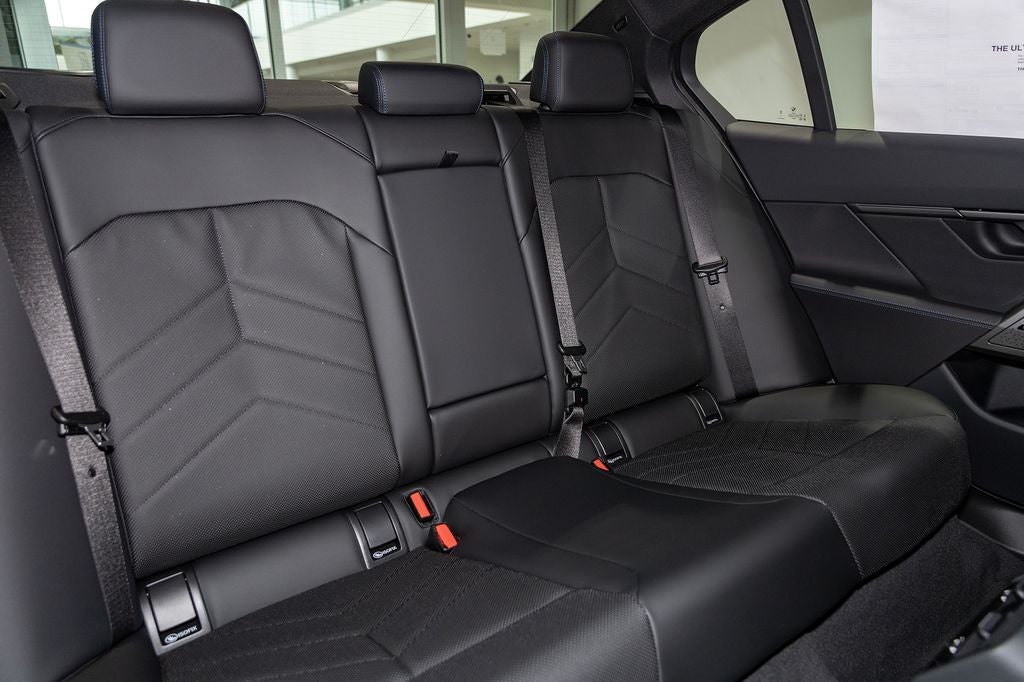 2026 BMW 540i 540i xDrive