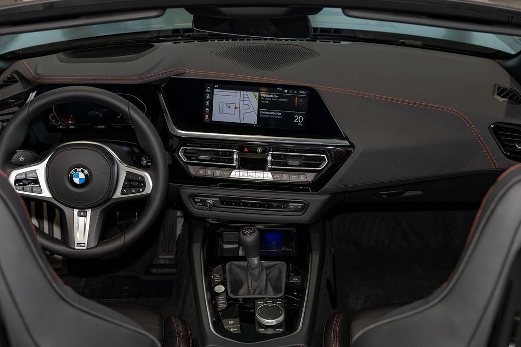 2026 BMW Z4 sDrive M40i