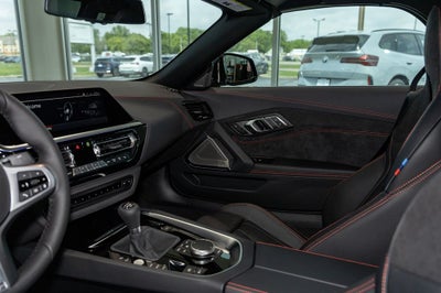 2026 BMW Z4 sDrive M40i