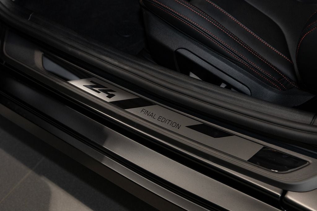 2026 BMW Z4 sDrive M40i
