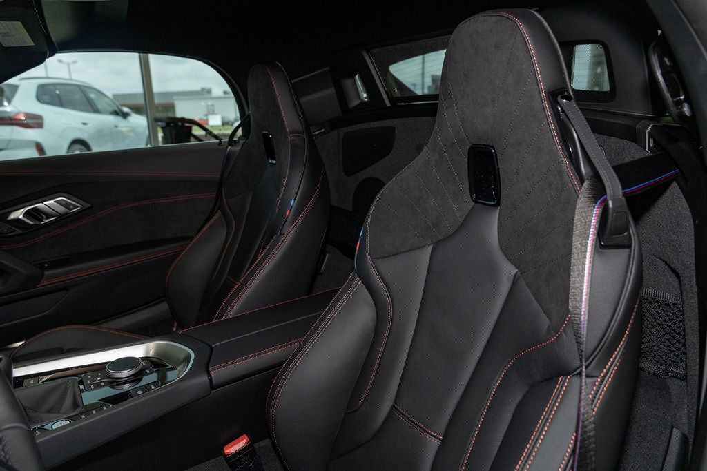 2026 BMW Z4 sDrive M40i