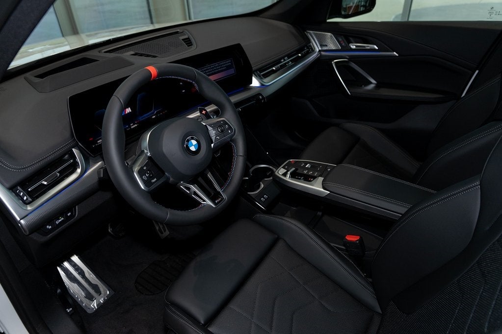 2025 BMW X1 M35i