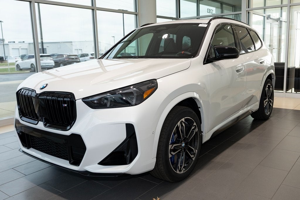 2025 BMW X1 M35i