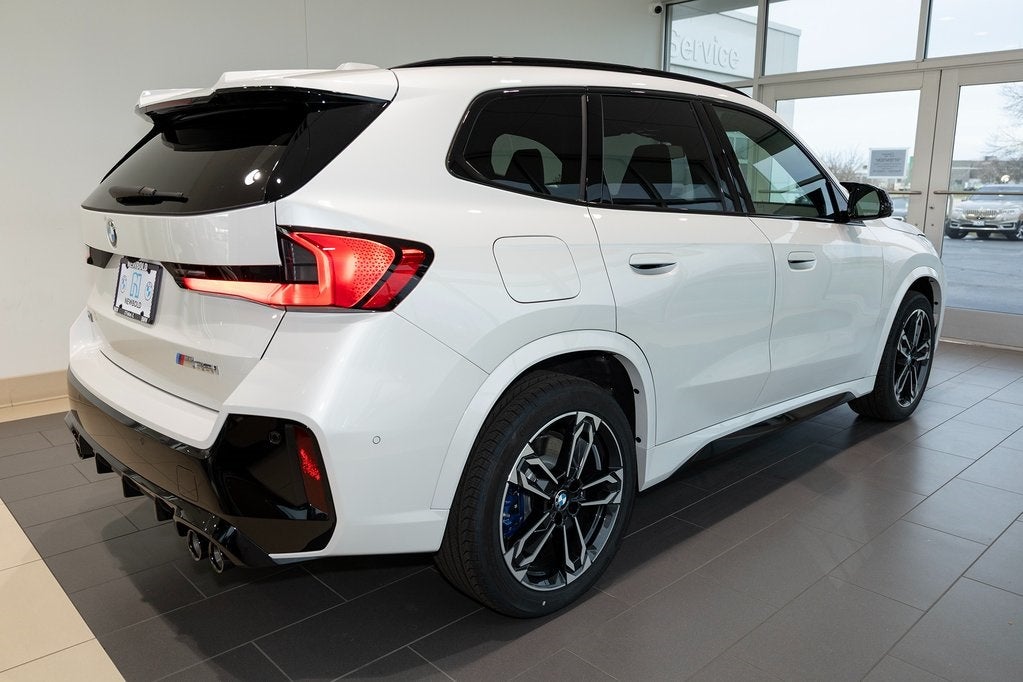 2025 BMW X1 M35i