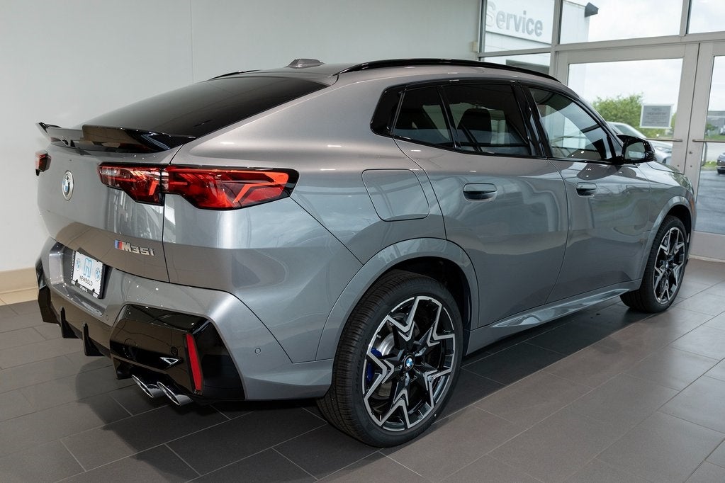 2025 BMW X2 M35i