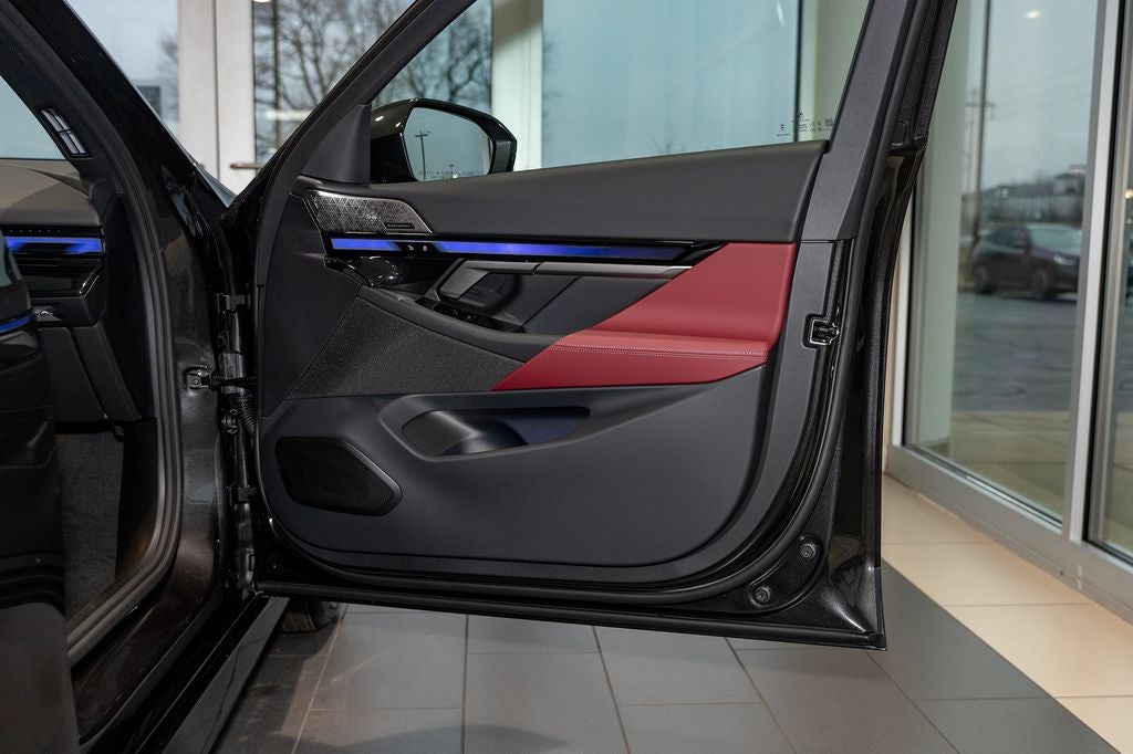 2026 BMW i5 xDrive40