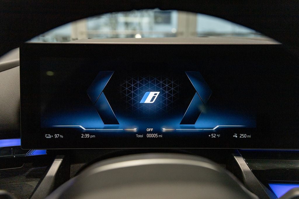 2026 BMW i5 xDrive40