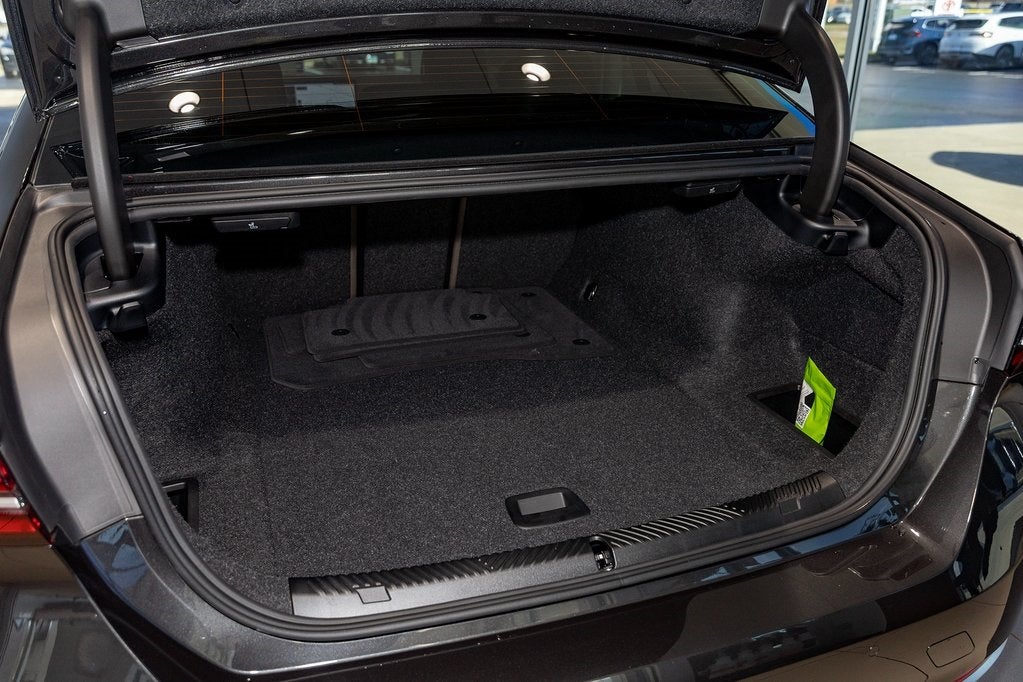 2026 BMW i5 xDrive40 xDrive40