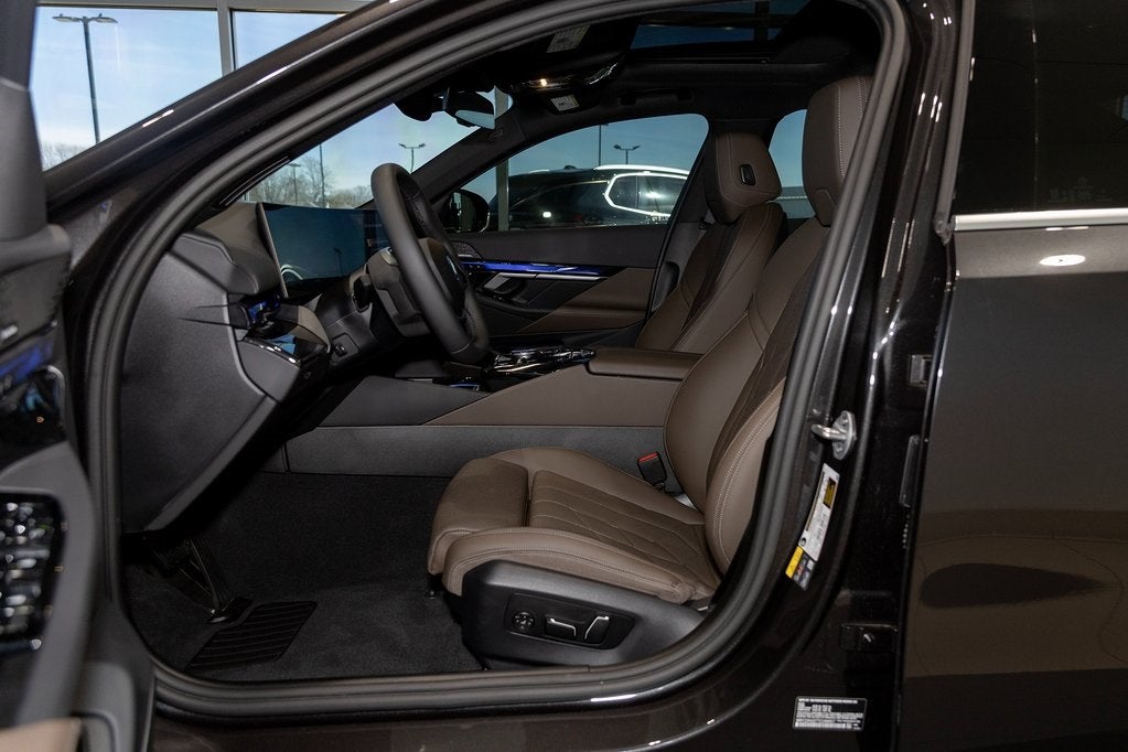 2026 BMW i5 xDrive40 xDrive40