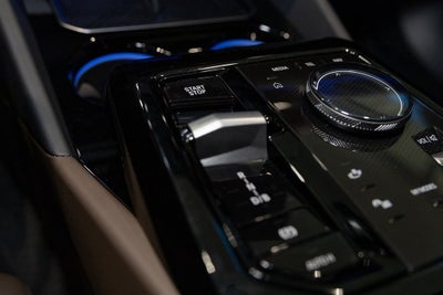 2026 BMW i5 xDrive40 xDrive40