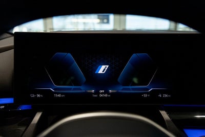 2026 BMW i5 xDrive40 xDrive40