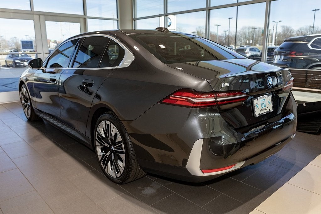 2026 BMW i5 xDrive40 xDrive40