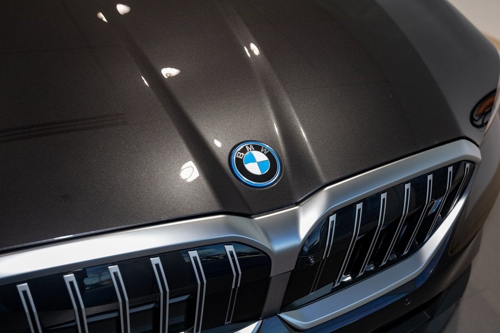 2026 BMW i5 xDrive40 xDrive40