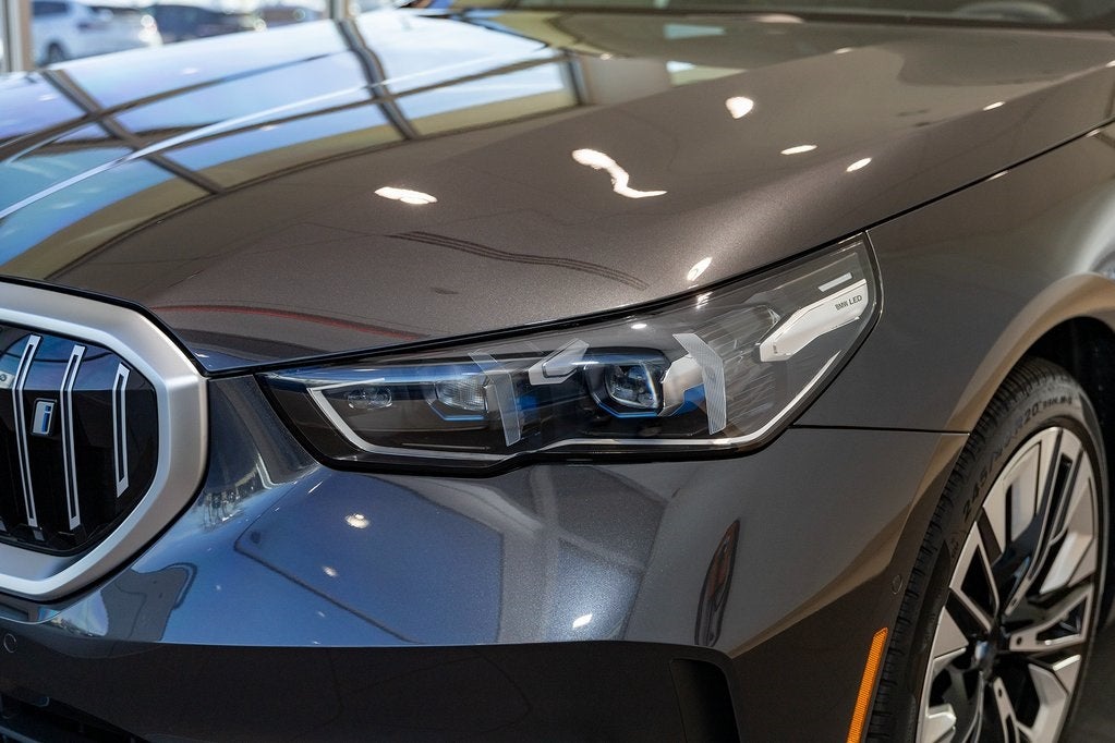 2026 BMW i5 xDrive40 xDrive40