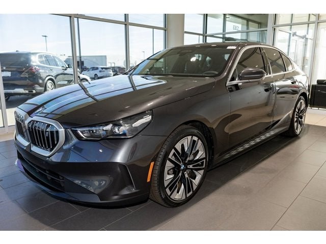 2026 BMW i5 xDrive40 xDrive40