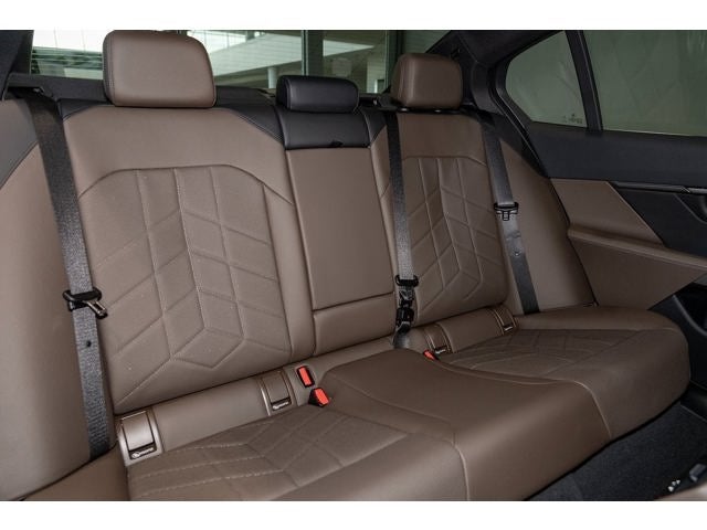 2026 BMW i5 xDrive40 xDrive40